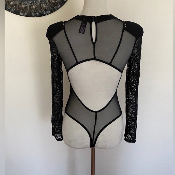 Victoria’s Secret Black Lace Cutout Bodysuit - Picture 7 of 7